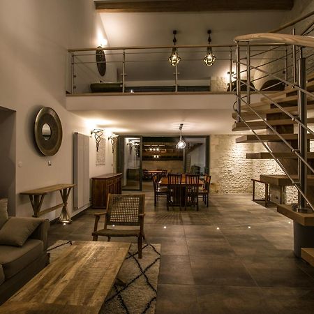 Les Cuves - Saintes Bed & Breakfast Chaniers Bagian luar foto