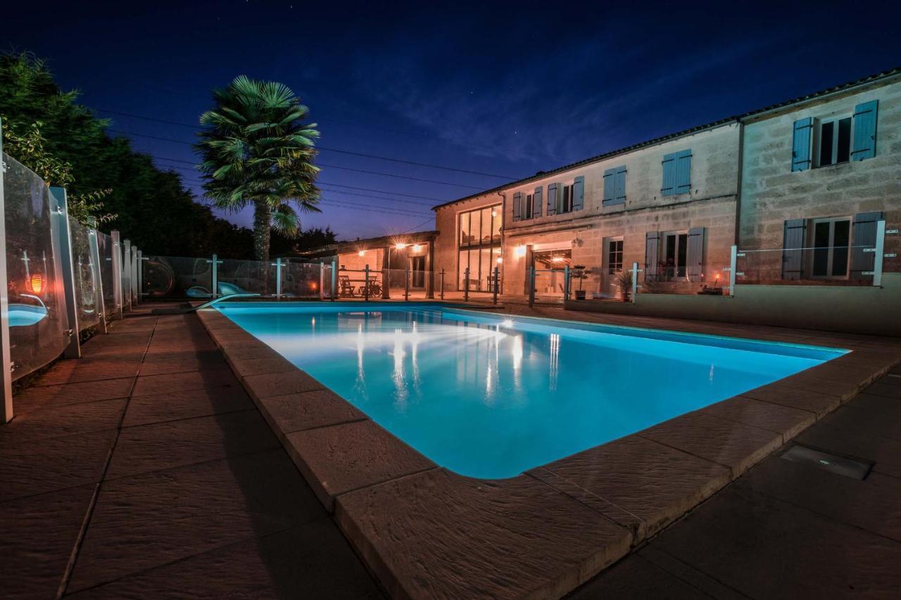 Les Cuves - Saintes Bed & Breakfast Chaniers Bagian luar foto