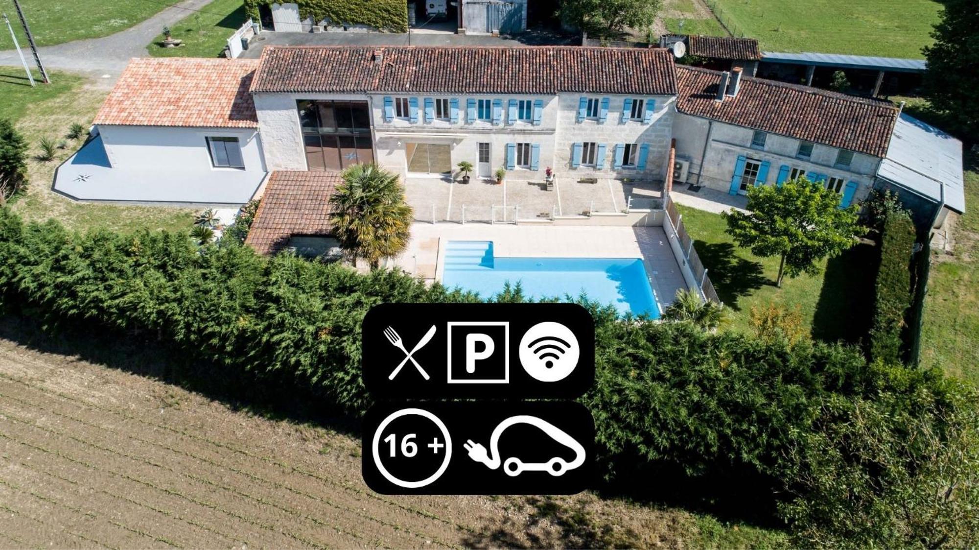 Les Cuves - Saintes Bed & Breakfast Chaniers Bagian luar foto